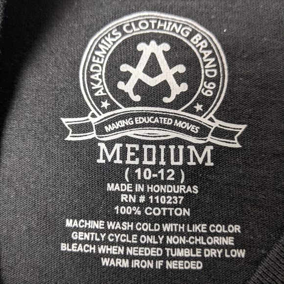 Akademiks clothing t-shirt - Picture 4 of 4